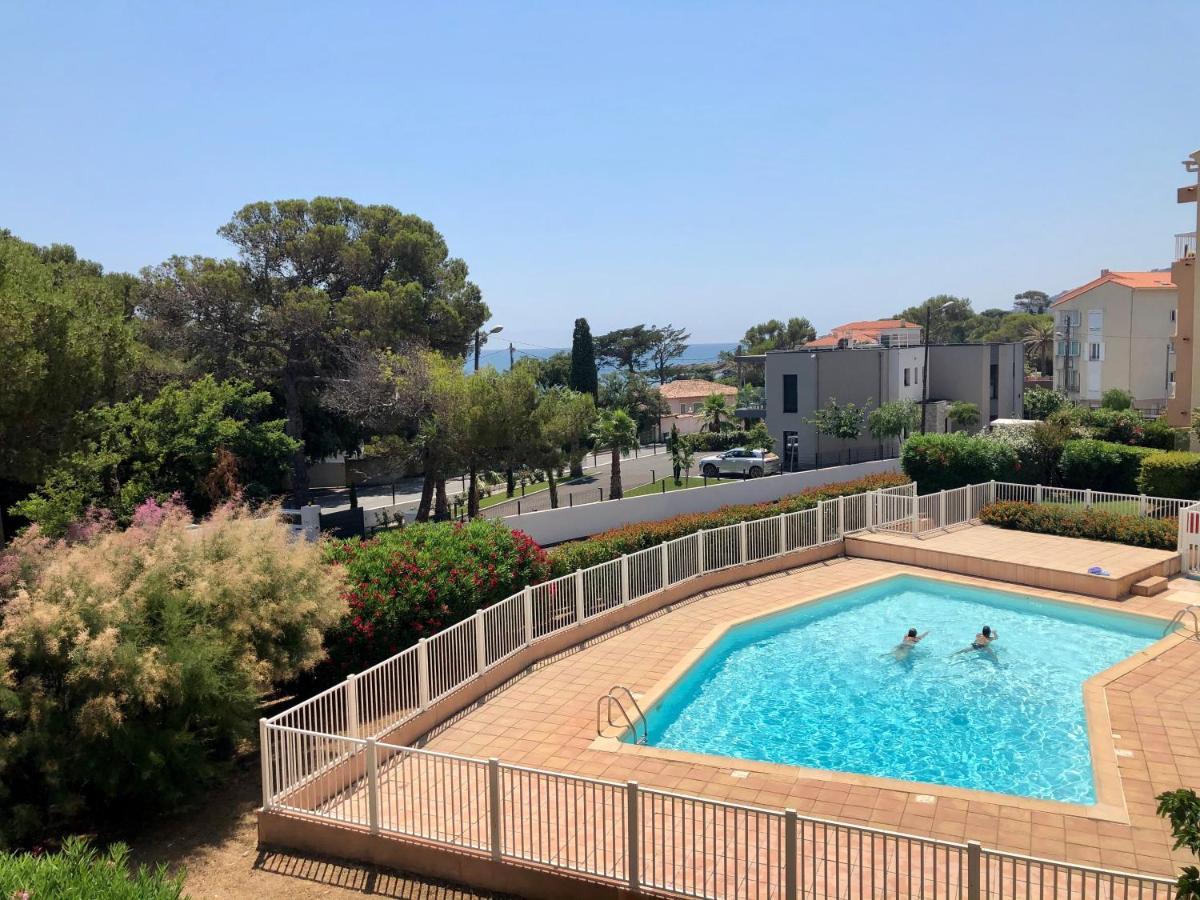 Apartment Newly Renovated Aircond-Wifi-Pool-Sea View-150M To Beaches- Сен-Агулф Екстериор снимка