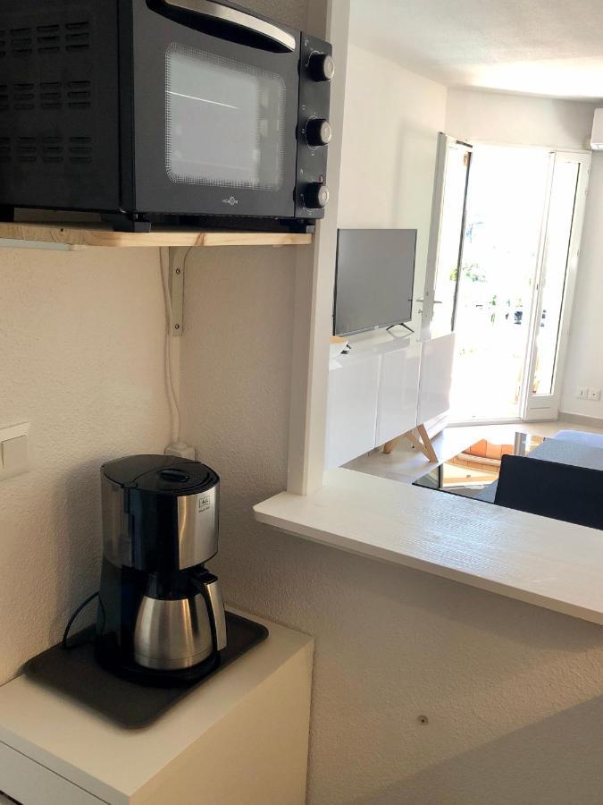 Apartment Newly Renovated Aircond-Wifi-Pool-Sea View-150M To Beaches- Сен-Агулф Екстериор снимка