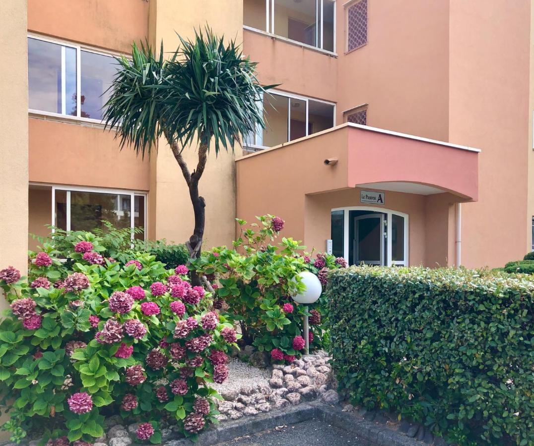 Apartment Newly Renovated Aircond-Wifi-Pool-Sea View-150M To Beaches- Сен-Агулф Екстериор снимка