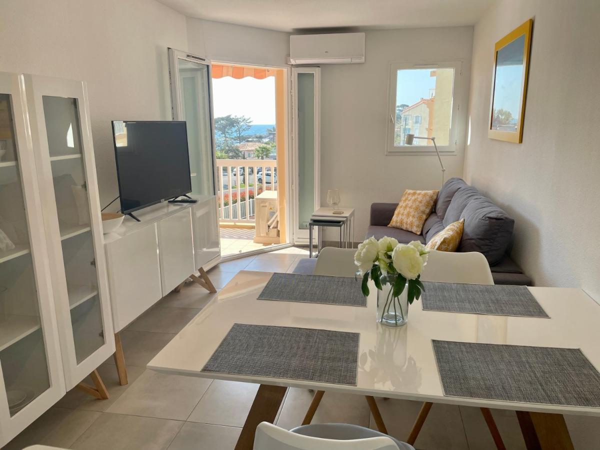 Apartment Newly Renovated Aircond-Wifi-Pool-Sea View-150M To Beaches- Сен-Агулф Екстериор снимка